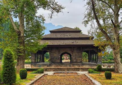 Kashmir to Chandigarh Scenic Tour – 7 Days of Memories